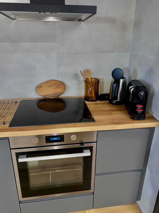 Apartman Zara Комарно Экстерьер фото