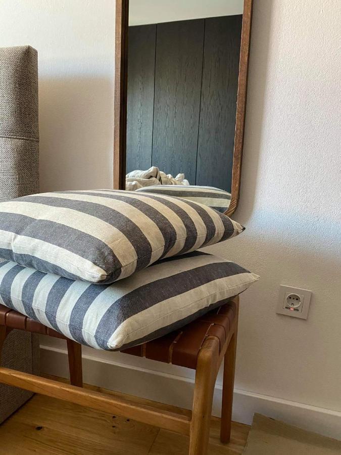 Apartman Zara Комарно Экстерьер фото