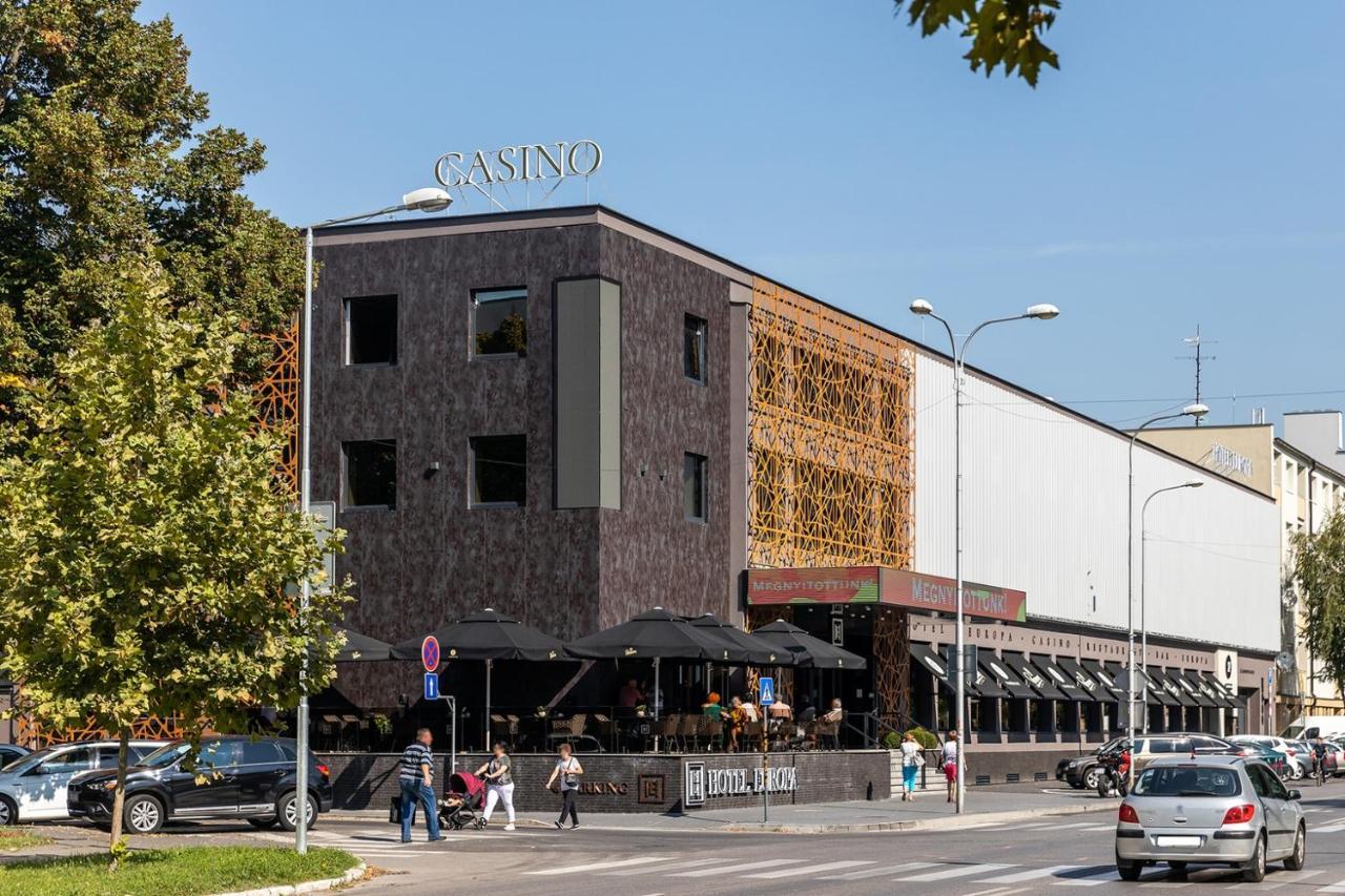 Apartman Zara Комарно Экстерьер фото