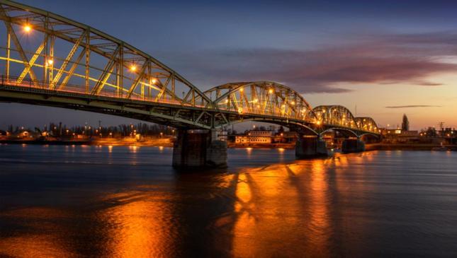 Apartman Zara Комарно Экстерьер фото