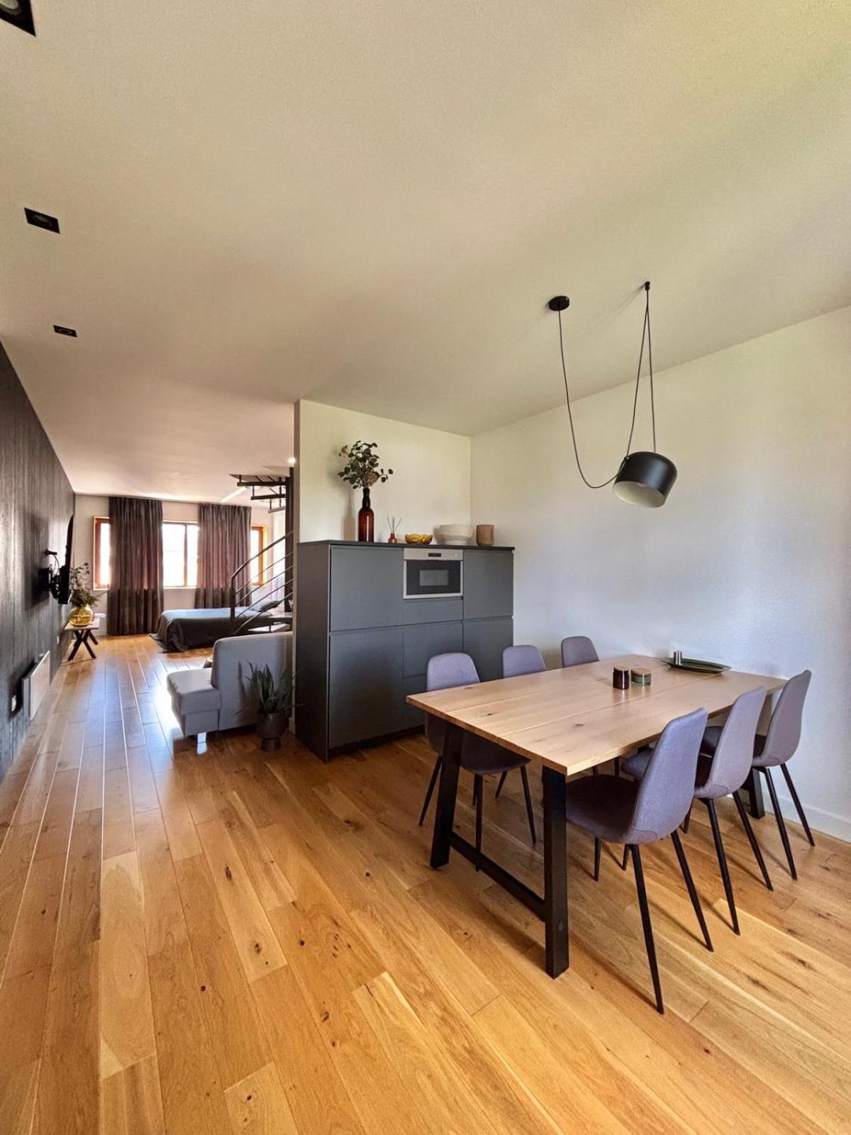 Apartman Zara Комарно Экстерьер фото